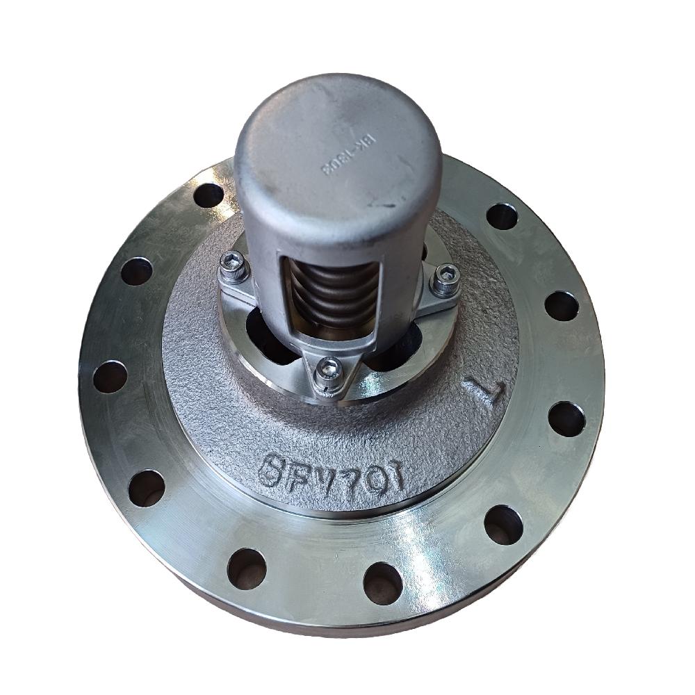 Safety valve for marine fender